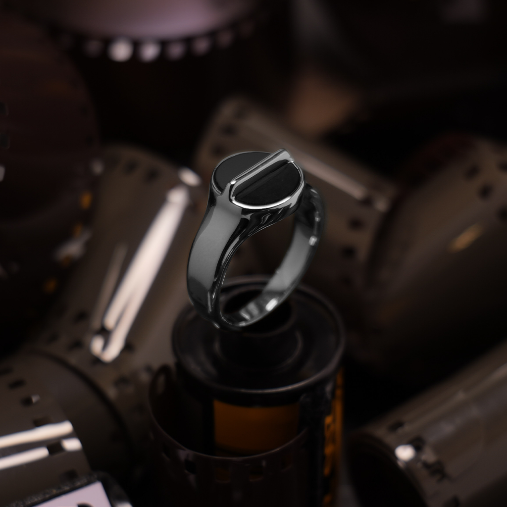 The Creator's Ring in silver — 316L stainless steel with black onyx, made for photographers and videographers.